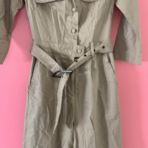 NWOT Prettylittlething safari jumper tan size 2 XS - Picture 3 of 7